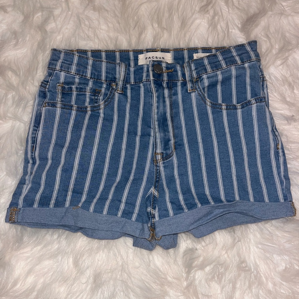 PacSun “The Shortie” Denim Shorts- 27